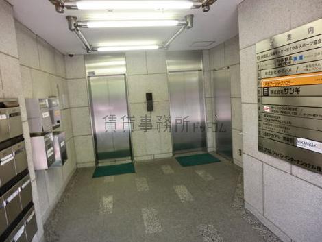 エントランス