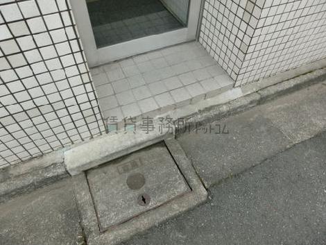 正面玄関