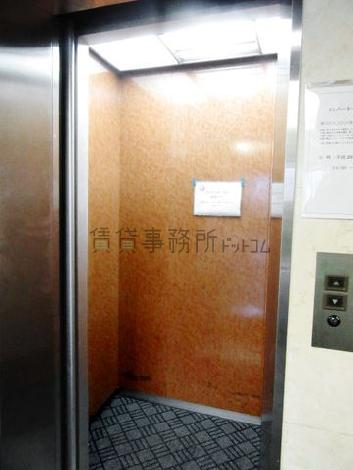 エレベーター