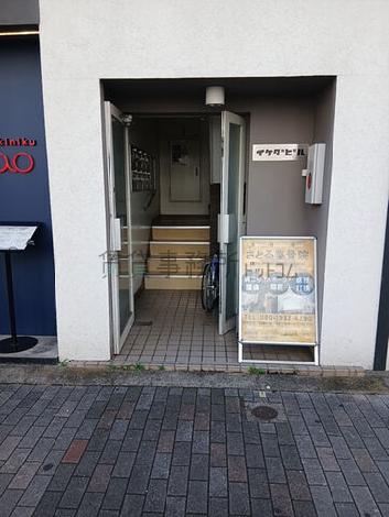 正面玄関