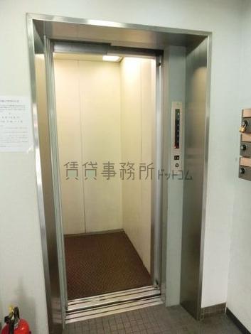 エレベーター