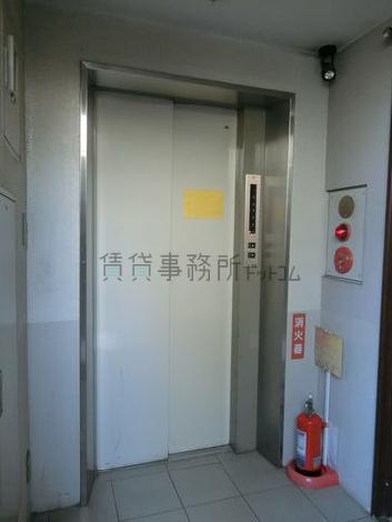 エレベーター