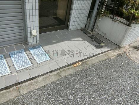正面玄関