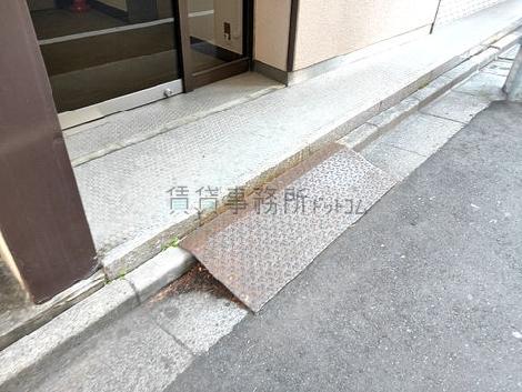 正面玄関