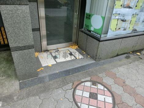 正面玄関
