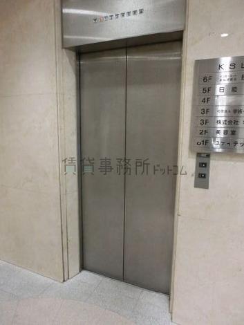 エレベーター