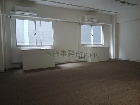 新宿Qフラットビルの室内