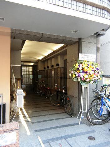 正面玄関