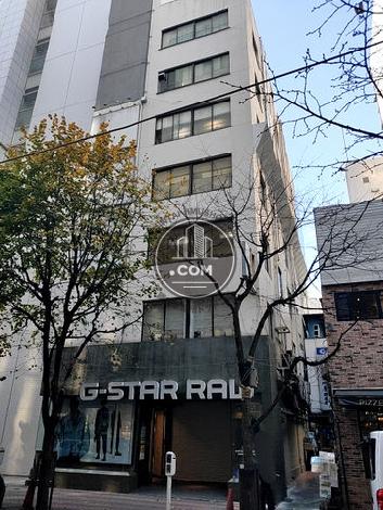 三木ビル本館の外観写真