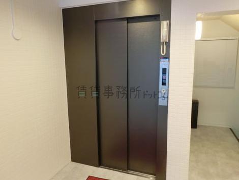 エレベーター