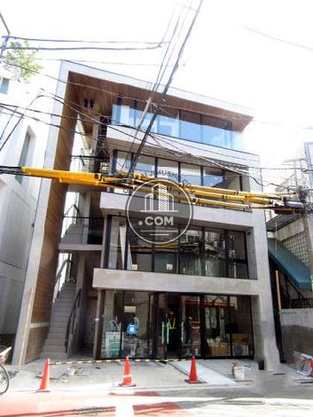 Kato Buildingの外観写真