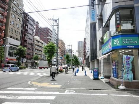 広い歩道