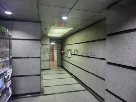 １階エレベーターホール