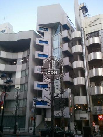 ひきだしのような家にの外観写真