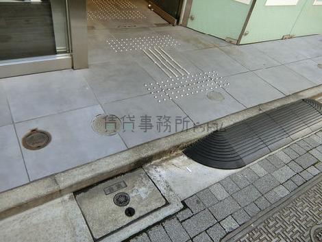 正面玄関