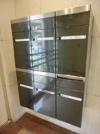 内容量の大きな郵便ポスト