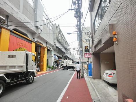 全面道路右手の様子