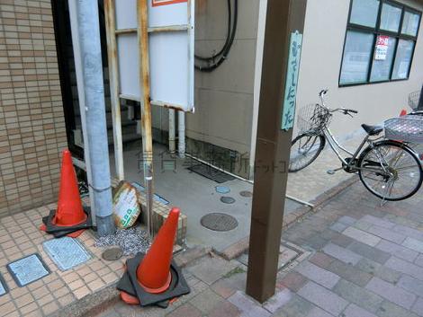 正面玄関