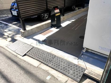 正面玄関