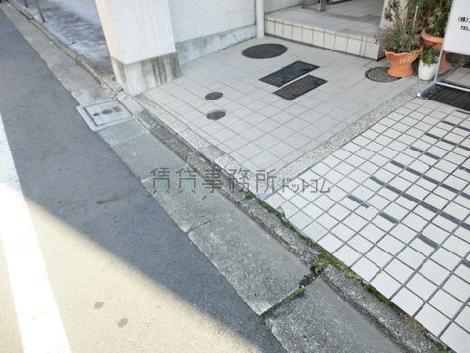 正面玄関