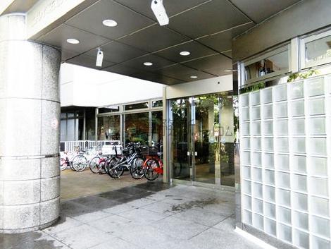 正面玄関