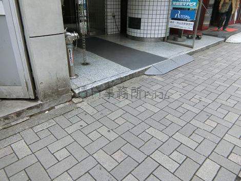 正面玄関