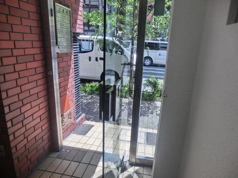 正面玄関