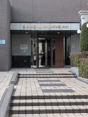 正面玄関