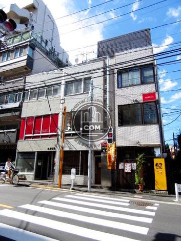 山岸ビルの外観写真