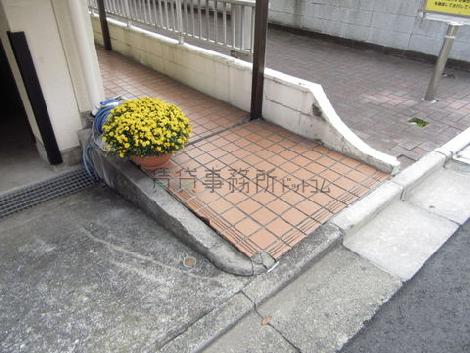 正面玄関