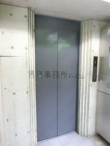 エレベーター