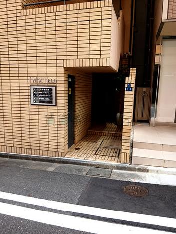 正面玄関