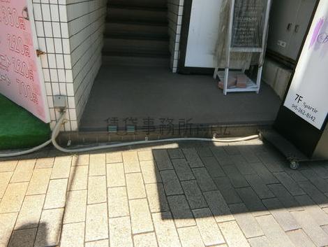正面玄関