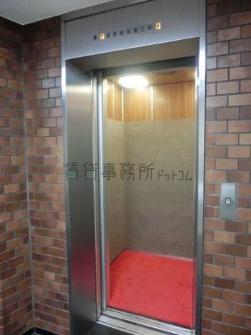 エレベーター