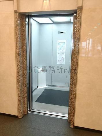 エレベーター