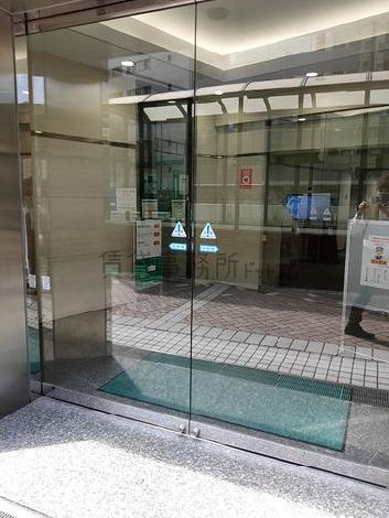 正面玄関