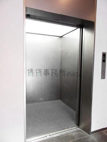 エレベーター