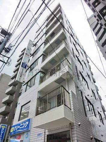 コンパクトなバルコニーを用意