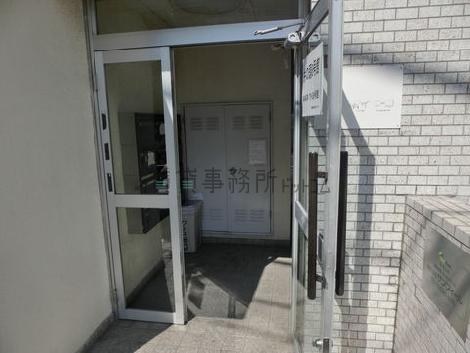 正面玄関