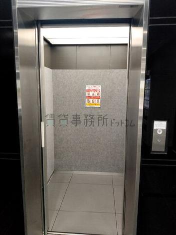 エレベーター