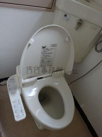 小林ビルのトイレ