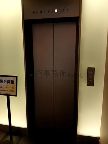 エレベーター