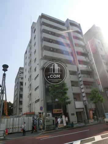 エレメンツ新宿ビルの外観写真