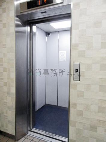 エレベーター