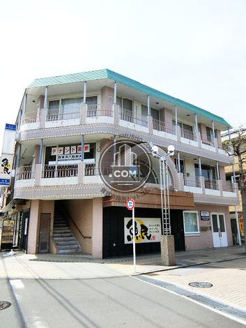 神田秋川駅前ビルの外観写真
