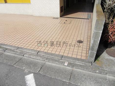 正面玄関