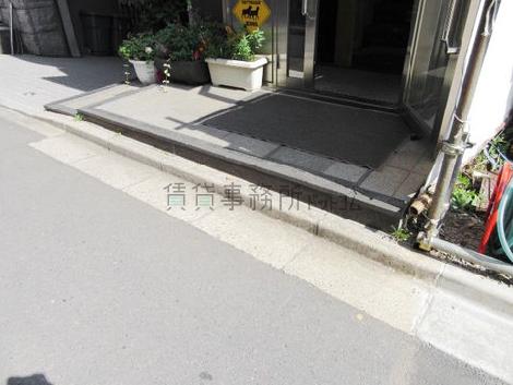 正面玄関