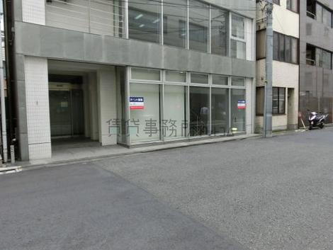 正面玄関