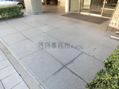 正面玄関