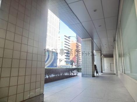正面玄関